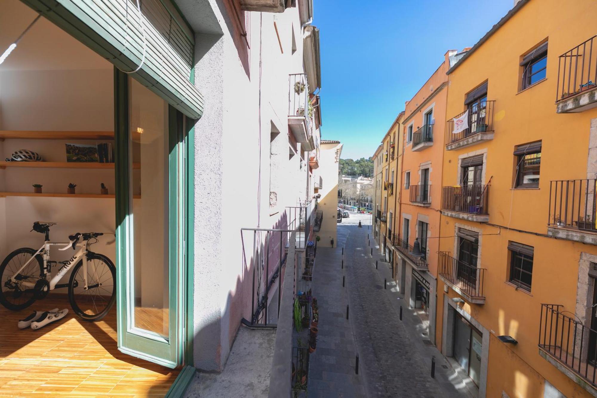 Bravissimo Sunset Apartment Girona Luaran gambar