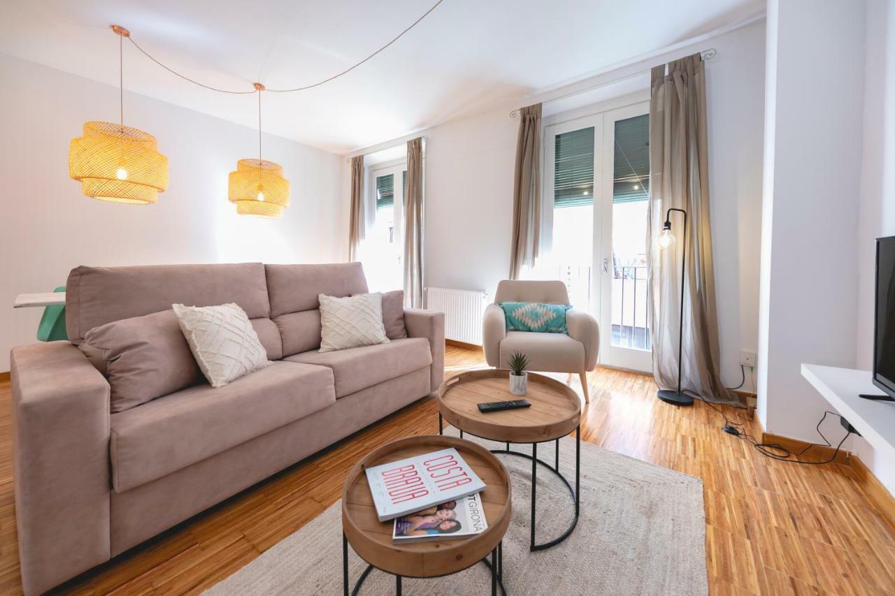 Bravissimo Sunset Apartment Girona Luaran gambar