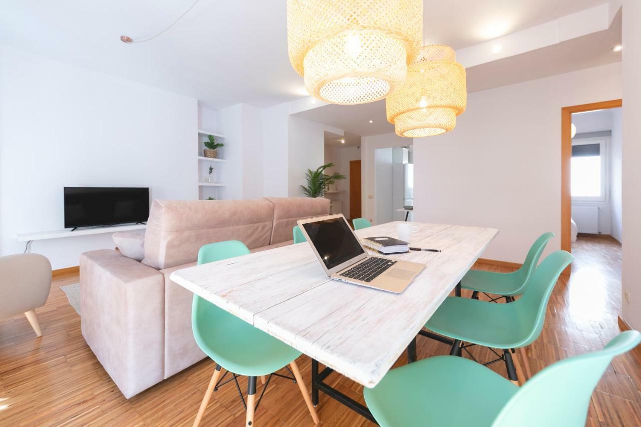 Bravissimo Sunset Apartment Girona Luaran gambar