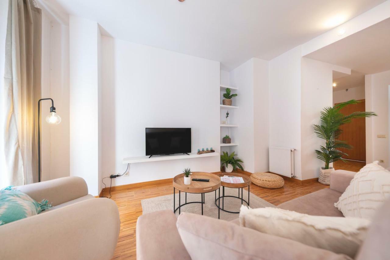 Bravissimo Sunset Apartment Girona Luaran gambar